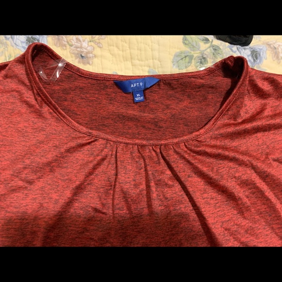 Cute fall blouse - Picture 3 of 5